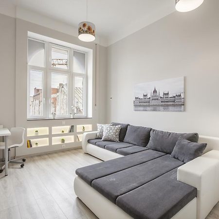 Kings Cross Apartment Budapest Exterior photo